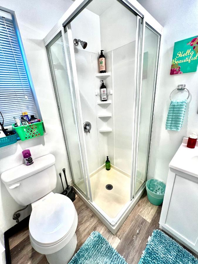 Micro Studio Apartment In University District- 10 Mins Walk To University Of Wa Seattle Esterno foto