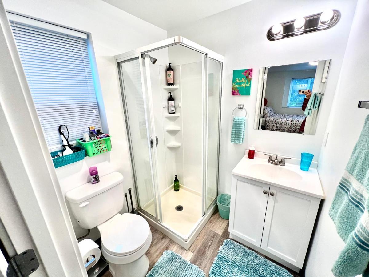 Micro Studio Apartment In University District- 10 Mins Walk To University Of Wa Seattle Esterno foto